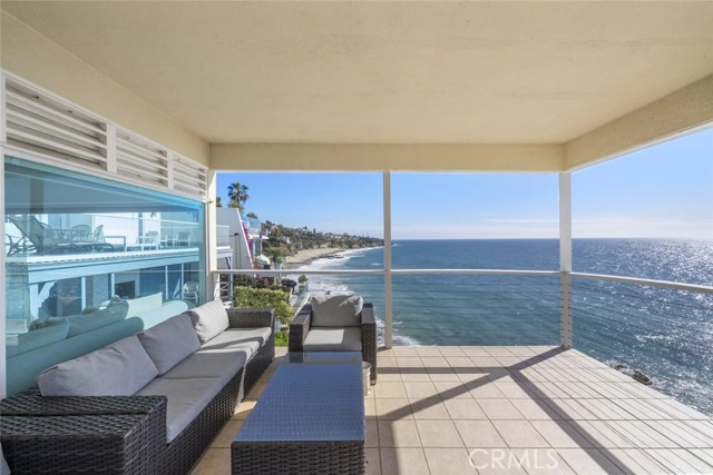 Detail Gallery Image 12 of 74 For 31877 Circle Drive, Laguna Beach,  CA 92651 - 3 Beds | 2 Baths