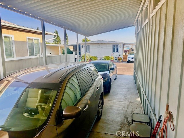 8901 Eton Avenue, Canoga Park CA: https://media.crmls.org/medias/5fbe38ca-6ac6-4650-b4ae-05a5265dc209.jpg