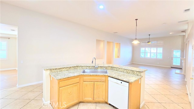 Image 6 of 30 For 7327 Cobble Creek Drive