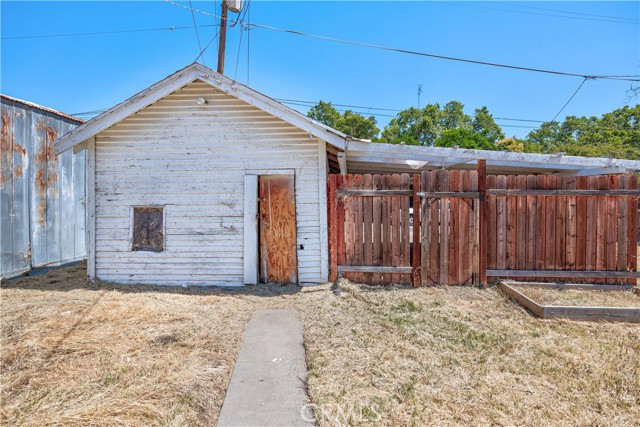 Detail Gallery Image 9 of 47 For 1051 W 20th St, Merced,  CA 95340 - 2 Beds | 1 Baths