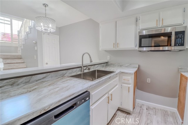 14738 Pioneer Boulevard, Norwalk CA: https://media.crmls.org/medias/5fbf6ee5-3c6f-4665-94a2-2f754849b235.jpg