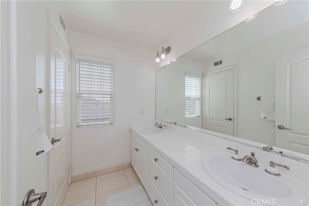 MLS #PW25246978 image #7