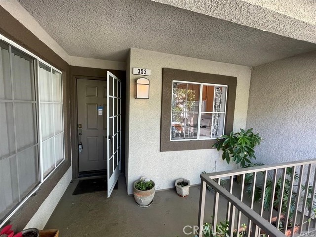 MLS# OC23042204