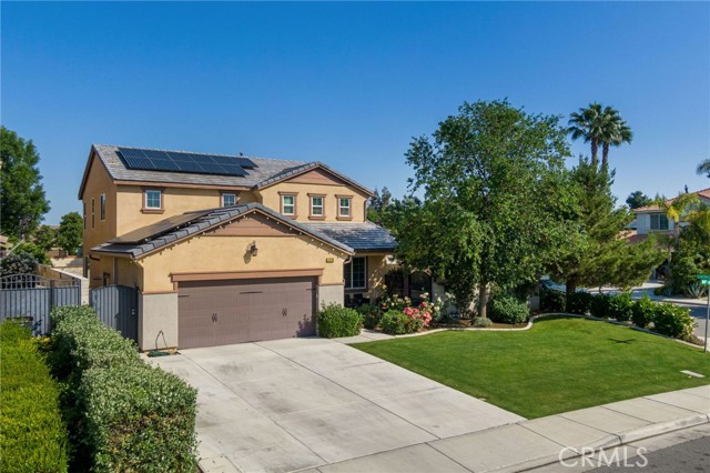 12200 White Rapids Way, Bakersfield CA: https://media.crmls.org/medias/5fc1d31a-0408-4cf8-af6d-b6e945a161e4.jpg