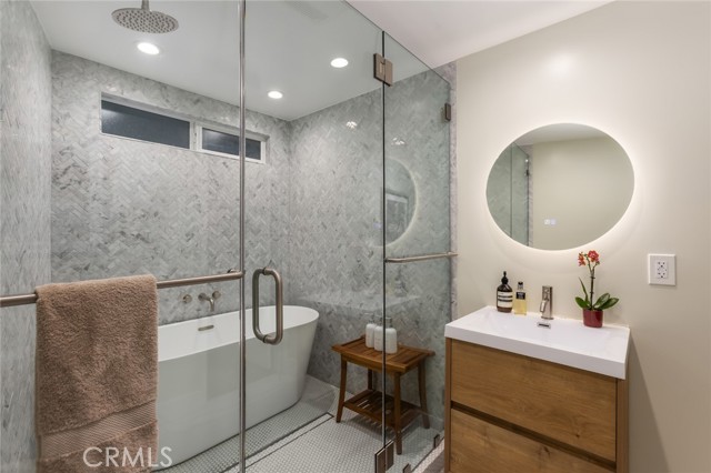 Detail Gallery Image 48 of 60 For 11922 Sunshine Ter, Studio City,  CA 91604 - 3 Beds | 2 Baths