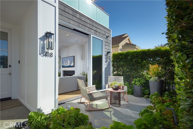 Detail Gallery Image 28 of 30 For 418 Larkspur, Corona Del Mar,  CA 92625 - 4 Beds | 4 Baths