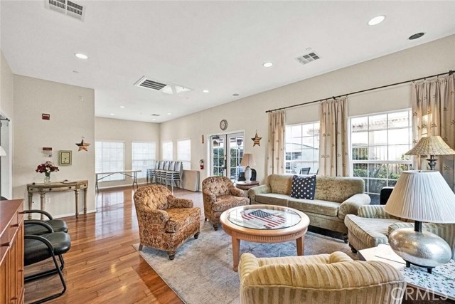 Detail Gallery Image 40 of 42 For 17772 Independence Ln, Fountain Valley,  CA 92708 - 2 Beds | 2 Baths