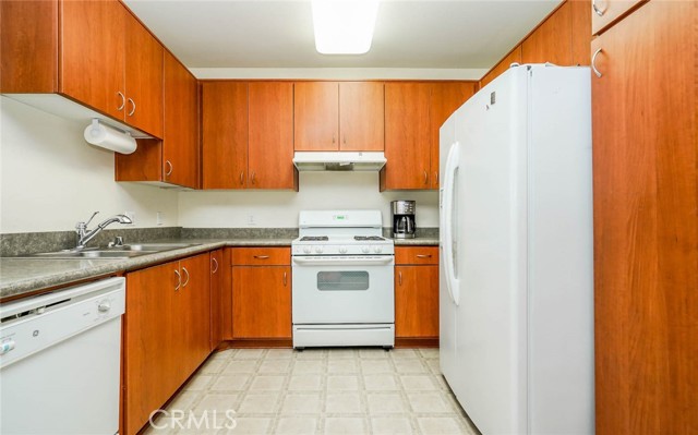 Detail Gallery Image 14 of 50 For 725 Francesca Dr #202,  Walnut,  CA 91789 - 2 Beds | 2 Baths