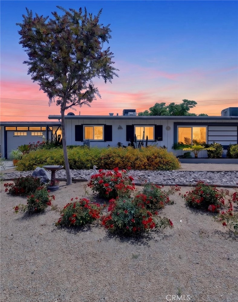 26381 Cherry Hills