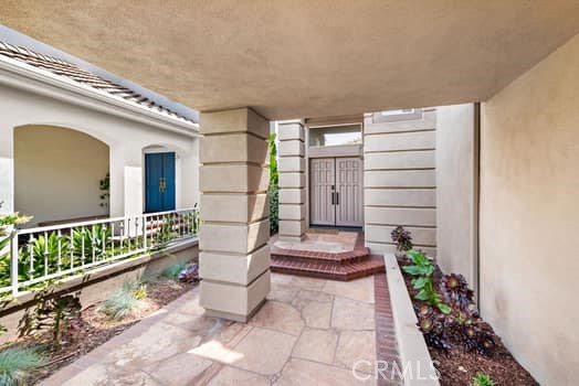 18 Beaconsfield, Rancho Santa Margarita CA: https://media.crmls.org/medias/5fc73068-b12e-4bac-9c54-7274cb730d4d.jpg