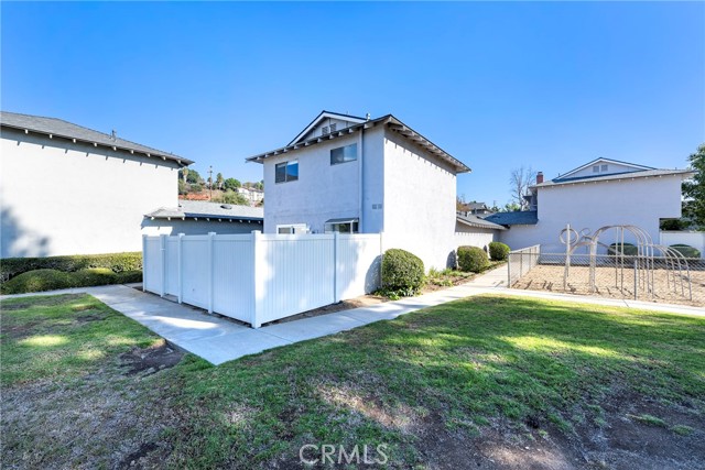 Detail Gallery Image 33 of 46 For 6631 Kameha Cir, Yorba Linda,  CA 92886 - 2 Beds | 1/1 Baths