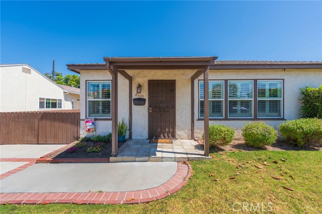 2605 Robinson Street, Redondo Beach CA: https://media.crmls.org/medias/5fc90052-77f8-46ce-ad34-ed240aecc786.jpg