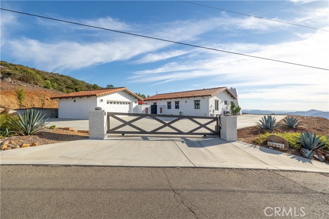 Detail Gallery Image 12 of 60 For 12972 Rancho Heights Rd, Pala,  CA 92059 - 2 Beds | 2 Baths