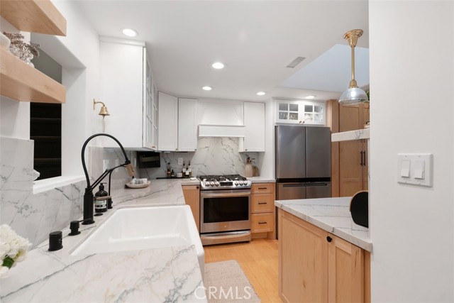 Detail Gallery Image 12 of 55 For 24386 Vista Point Ln, Dana Point,  CA 92629 - 3 Beds | 2/1 Baths