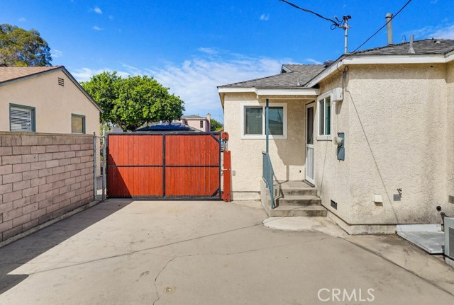 Image 63 of 75 For 5812 Graywood