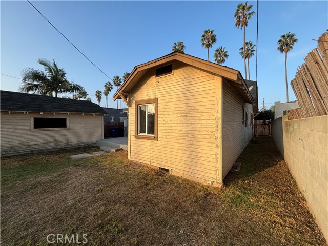 Detail Gallery Image 16 of 19 For 5714 Keniston, Los Angeles,  CA 90043 - 3 Beds | 1 Baths