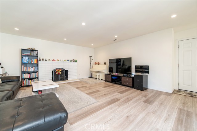 Detail Gallery Image 7 of 23 For 6709 Wheeler, La Verne,  CA 91750 - 5 Beds | 4 Baths