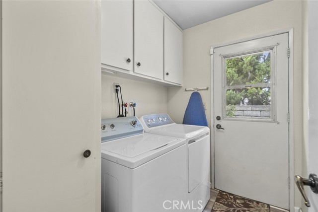 Detail Gallery Image 18 of 31 For 10661 Baton Rouge Ave, Porter Ranch,  CA 91326 - 4 Beds | 3 Baths