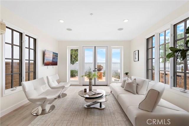 5fcc68bf F5ef 4599 B4f4 8bb060055282