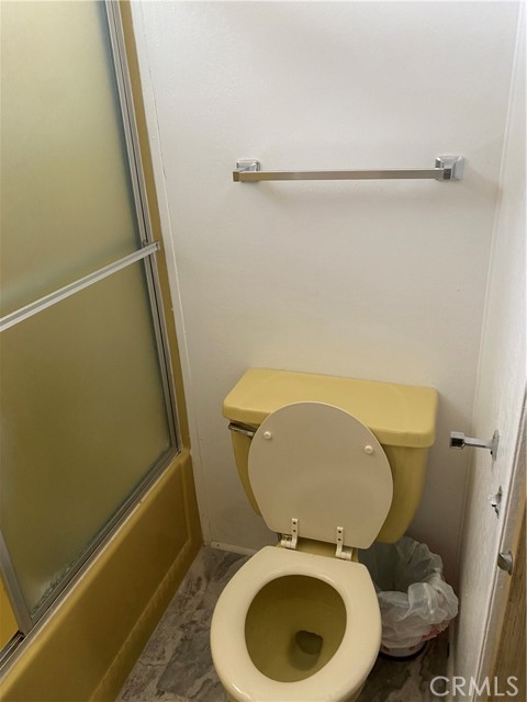 38 Elm Via, Anaheim CA: https://media.crmls.org/medias/5fcc8fed-03cb-4d8d-a11f-19f958d96122.jpg