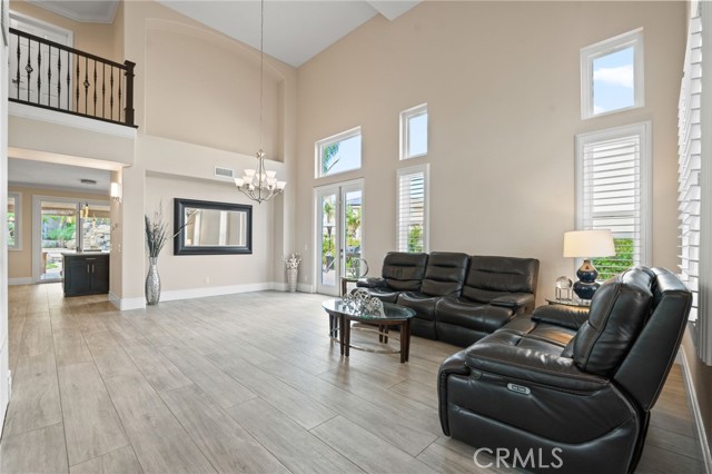 Detail Gallery Image 4 of 68 For 928 Trovita, Corona,  CA 92881 - 4 Beds | 3 Baths