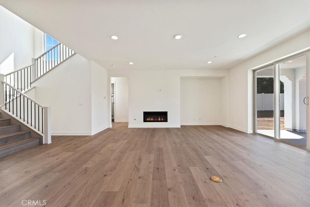 MLS #OC25227049 image #8