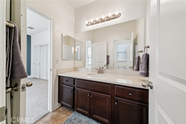 Detail Gallery Image 17 of 37 For 15415 Nikolai Ln, Fontana,  CA 92336 - 4 Beds | 3/1 Baths