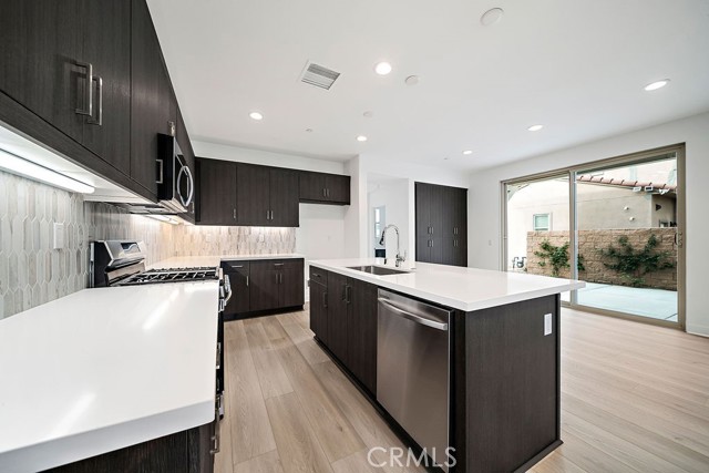 Detail Gallery Image 22 of 47 For 35806 Mccarthy St, Palm Desert,  CA 92211 - 4 Beds | 2/1 Baths