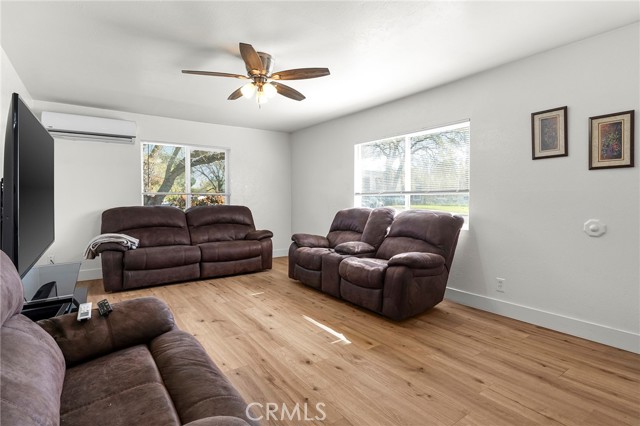 Detail Gallery Image 6 of 26 For 40 Sandy Way, Red Bluff,  CA 96080 - 2 Beds | 1 Baths