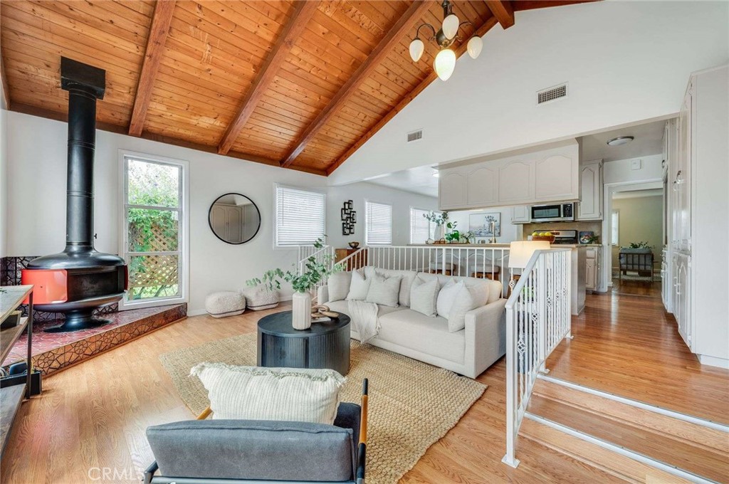 5fcdf4e0 E224 44d7 8230 C44d801ae909