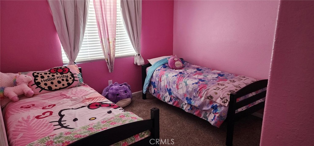 https://media.crmls.org/medias/5fce51bc-9b59-46c2-a6d4-22e10c4b458f.jpg?preset=X-Large
