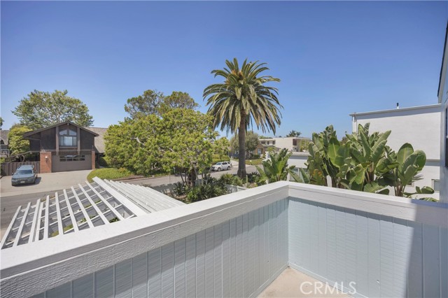 Detail Gallery Image 31 of 39 For 2300 Margaret Dr, Newport Beach,  CA 92663 - 4 Beds | 3 Baths