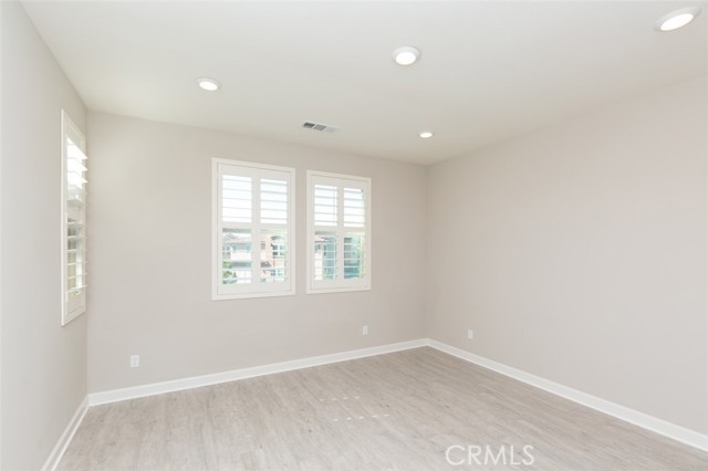 Detail Gallery Image 24 of 30 For 1095 Delpy View, Vista,  CA 92084 - 3 Beds | 2/1 Baths