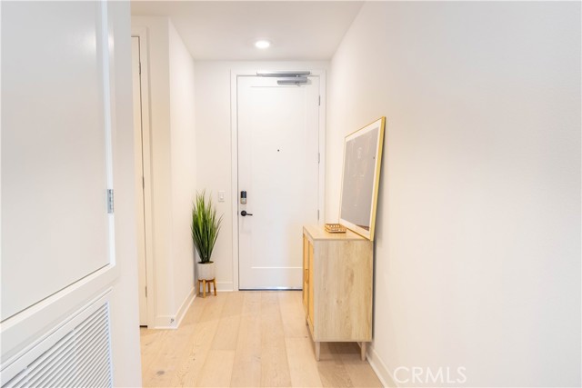 3400 Rivington, Irvine CA: https://media.crmls.org/medias/5fcf5936-4b5b-4ed6-810d-7c3124397cbf.jpg