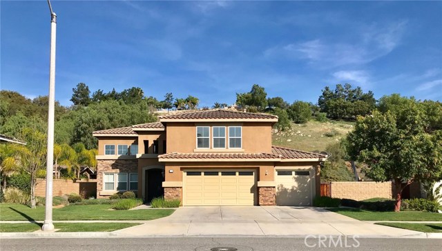 851 Ringdahl Circle, Corona, CA 92879