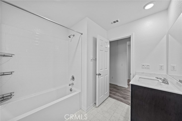 Detail Gallery Image 24 of 39 For 26555 Calle Los Robles, Menifee,  CA 92585 - 3 Beds | 2 Baths