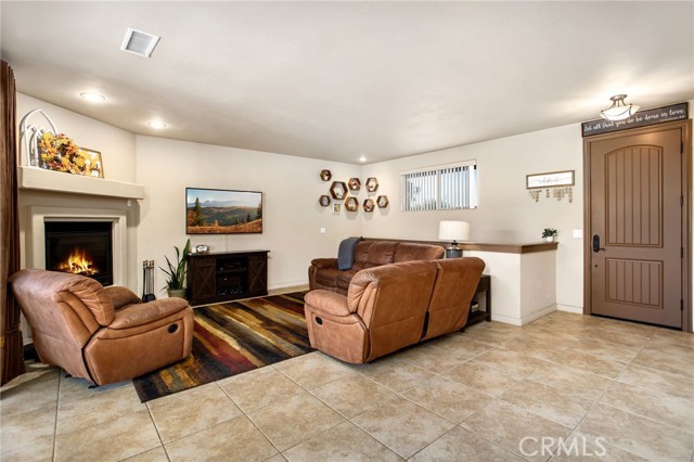 Detail Gallery Image 7 of 40 For 28591 Mccall Park, Mountain Center,  CA 92561 - 3 Beds | 2/1 Baths