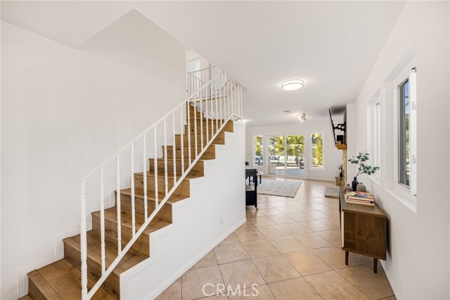 Detail Gallery Image 6 of 27 For 109 E 9th, Azusa,  CA 91702 - 4 Beds | 3 Baths