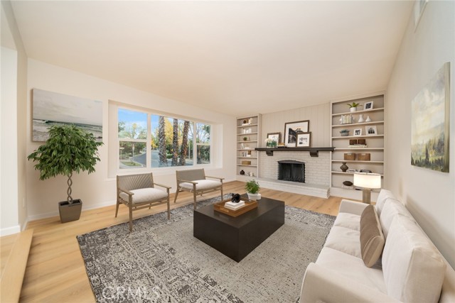 895 Huston Drive, Riverside CA: https://media.crmls.org/medias/5fd3e753-7633-48f1-9a53-ad7ff2f6b898.jpg