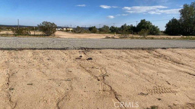 Detail Gallery Image 15 of 17 For 0 Neuralia Rd, California City,  CA 93505 - – Beds | – Baths