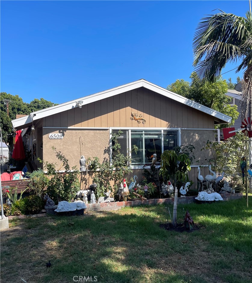 6508 Pine Avenue, Bell, CA 90201