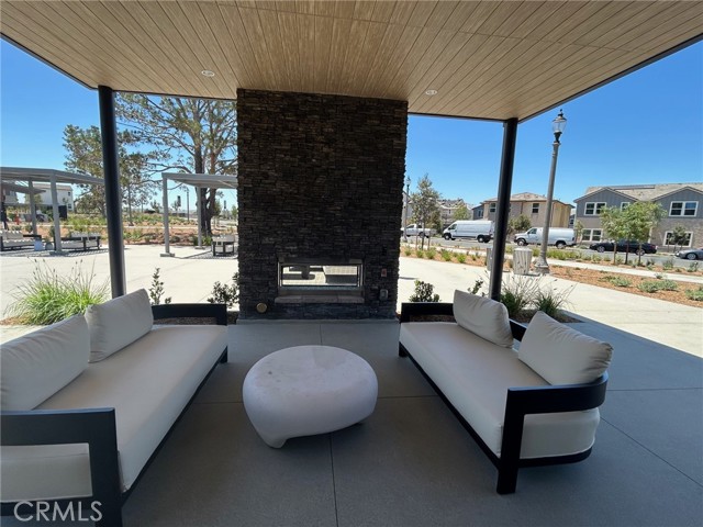 309 Loon, Irvine CA: https://media.crmls.org/medias/5fd688bd-4618-4332-9e31-7d6581882203.jpg