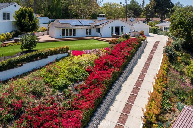 62 Strawberry Lane, Rolling Hills Estates, California 90274, 3 Bedrooms Bedrooms, ,2 BathroomsBathrooms,Residential,Sold,Strawberry Lane,SB22081862