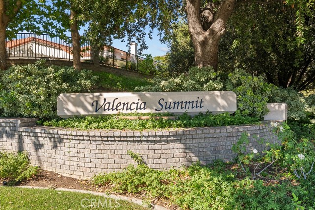 Detail Gallery Image 3 of 38 For 24632 Varese Ct, Valencia,  CA 91355 - 3 Beds | 2 Baths