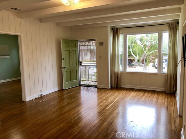 665 W Palm Avenue El Segundo, California BRIGHT & BEAUTIFUL completely remodeled 3 bdrm 2 bath (2 BDRM + OFFICE) home in El Segundo! **PETS OK - SMALLER PREFERRED ** New Kitchen, New Baths, New Paint, HARDWOOD FLOORS, Ocean Peek! AIR CONDITIONING! Perched above the street with terrific view from picture window in living area. Includes "white picket fence" and small front porch. Front garden includes roses, solar lighting, a spacious front lawn - Gardners Delight! Located on a CUL DE SAC street, 2 blocks from the beach. OPEN FLOORPLAN - Living room opens up to a completely remodeled kitchen with all new stainless steel appliances, KITCHEN ISLAND, PLENTY OF COUNTER SPACE, lots of cupboard space (some glass), & bar stools included. Great entertaining space! The dining area sits just off the kitchen SURROUNDED by WINDOWS AND SKYLIGHTS ABOVE, garden patio view and back deck/backyard. Perfect deck for morning dining and overlooks backyard and ocean peek. Master bedroom with 2 closets and new private bath, skylights above the bathtub. The second bedroom is spacious and light towards the front of the home, and the third bedroom can be used as an office or bedroom. Hardwood floors run throughout the entire home. Main baths include Quartz counters, walk-in shower, plenty of counter space and storage. Parking for 2 cars in the driveway. Walk to downtown El Segundo, schools, parks, shopping, & Beach! LAX/405 & 105 Freeway in 5 minutes! READY for Summer!
