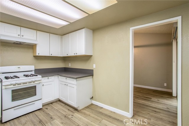 Detail Gallery Image 8 of 23 For 1546 W Jackson St, Rialto,  CA 92376 - 3 Beds | 2/1 Baths