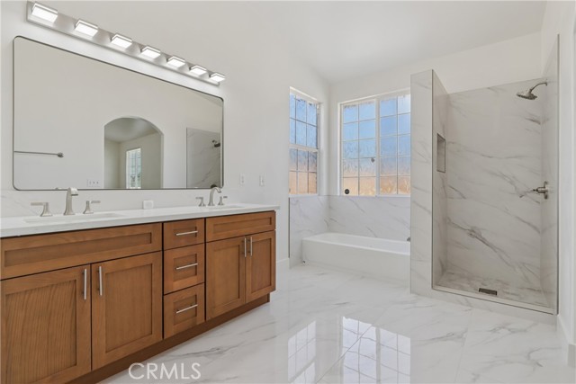 Detail Gallery Image 18 of 24 For 548 Bloomington Ave, Rialto,  CA 92376 - 4 Beds | 3 Baths