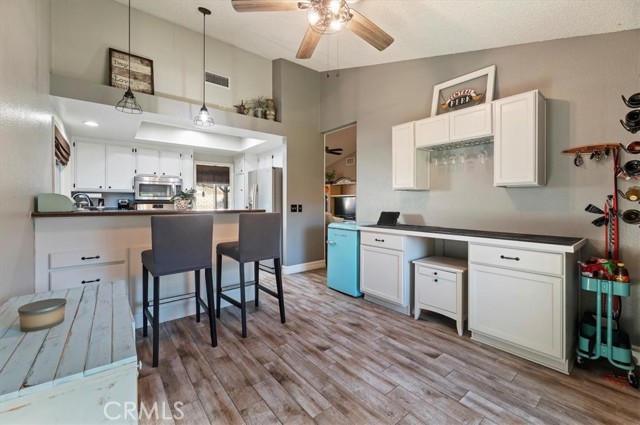 Detail Gallery Image 19 of 34 For 1921 Lynwood, Corona,  CA 92881 - 3 Beds | 2 Baths