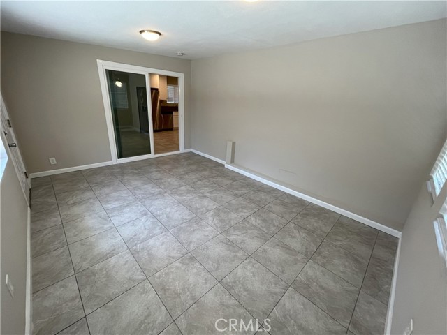Detail Gallery Image 20 of 25 For 1009 W Glendale St, West Covina,  CA 91790 - 3 Beds | 2 Baths