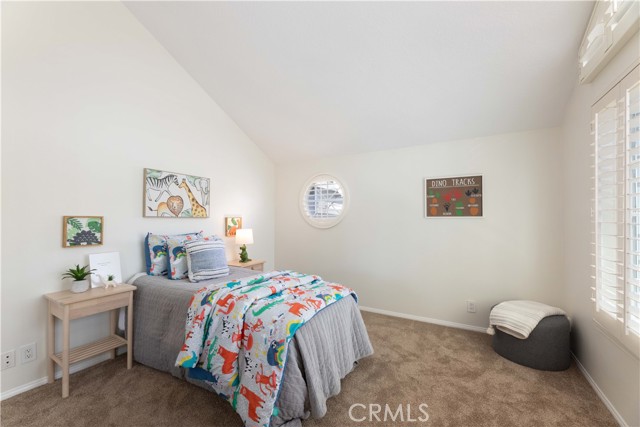 481 Kakkis Drive, Long Beach CA: https://media.crmls.org/medias/5fdae730-9757-4ee8-b37a-c89cb9291c75.jpg